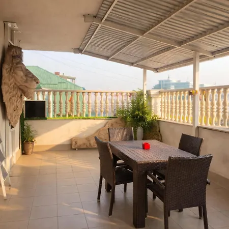 Center With Private Terrace Апартаменты *