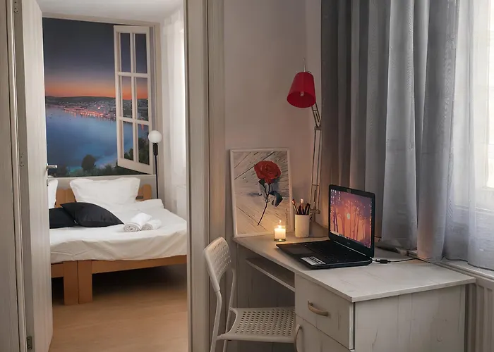 Center With Private Terrace *